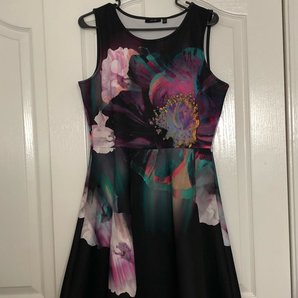Bright floral print dress size L